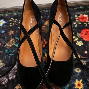 Black Women's Heels with Lace Up Straps